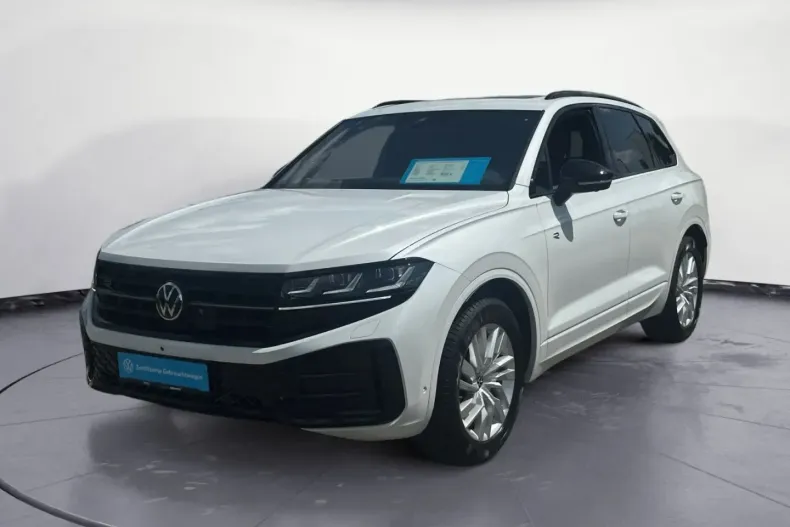 Volkswagen Touareg din 2024 cu 32.173 km - oferta VOL141979 - foto 1