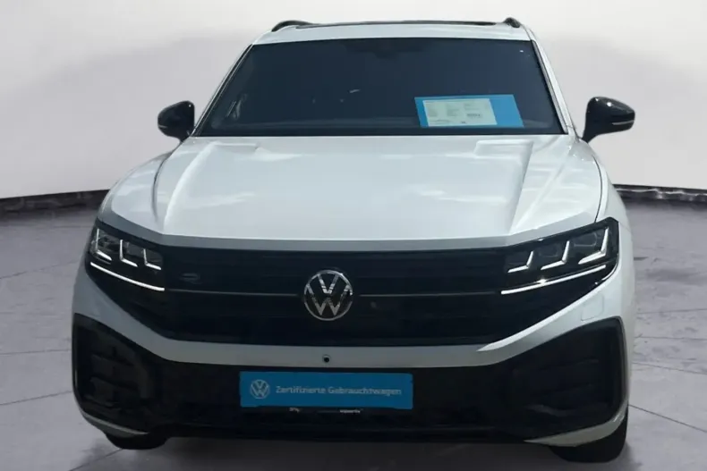 Volkswagen Touareg din 2024 cu 32.173 km - oferta VOL141979 - foto 7