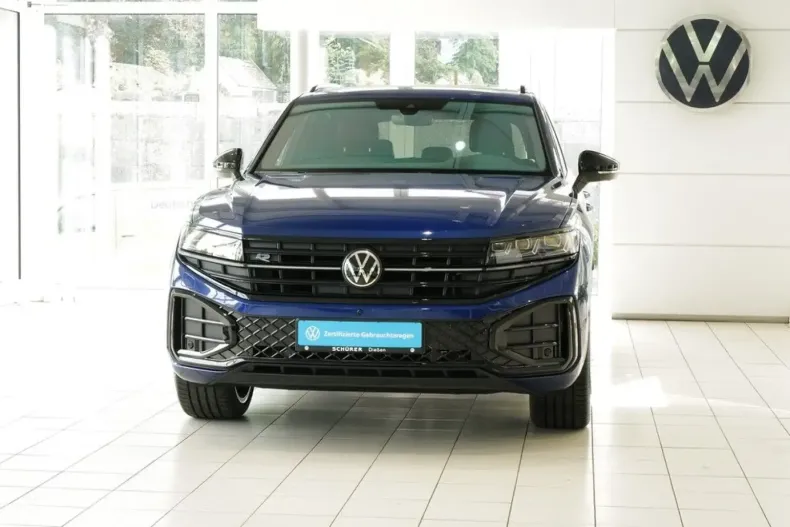 Volkswagen Touareg din 2024 cu 18.426 km - oferta VOL141981 - foto 3