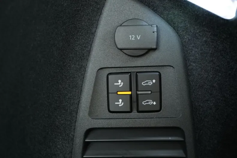 Volkswagen Touareg din 2024 cu 18.426 km - oferta VOL141981 - foto 23