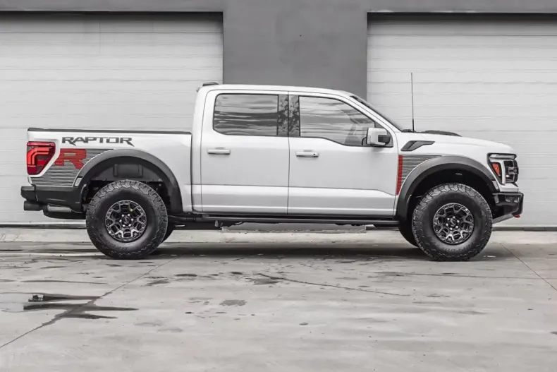 Ford F 150 din 2025 cu 5 km - oferta FOR141982 - foto 2