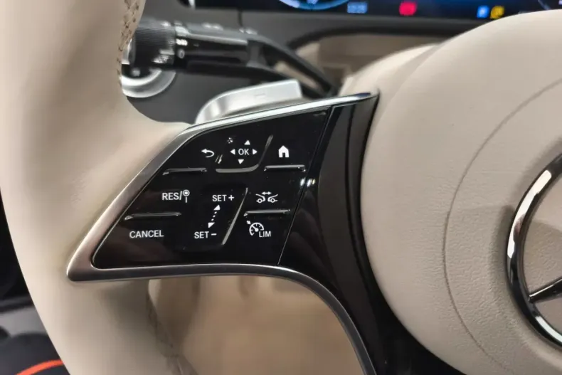 Mercedes-Benz E 200 din 2024 cu 45.276 km - oferta MER141984 - foto 14