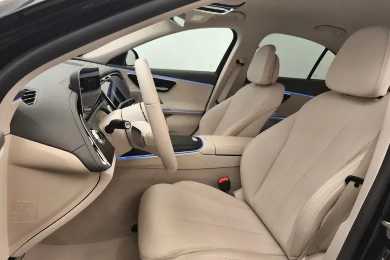 Mercedes-Benz E 200 din 2024 cu 45.276 km - oferta MER141984 - foto 18