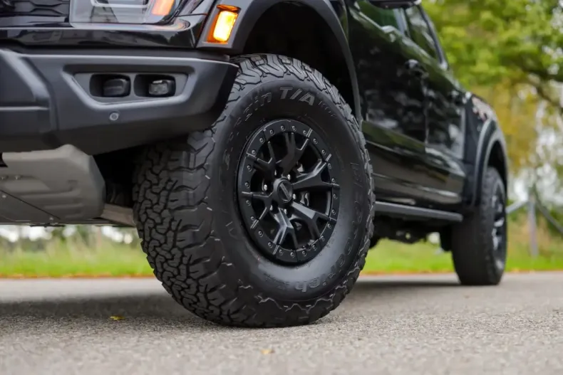 Ford F 150 din 2025 cu 100 km - oferta FOR141986 - foto 3