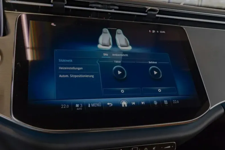 Mercedes-Benz E 200 din 2025 cu 14.632 km - oferta MER141987 - foto 23