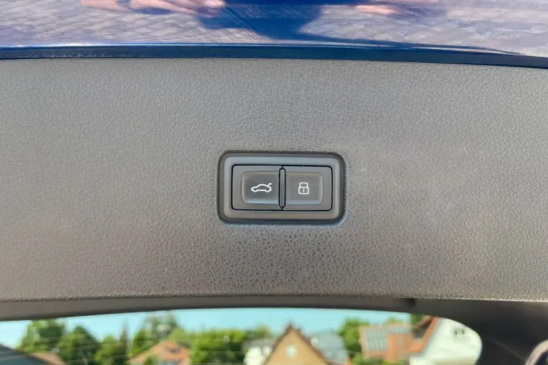 Audi Q8 din 2021 cu 72.200 km - oferta AUD142008 - foto 16