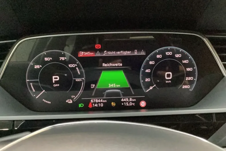 Audi Q8 din 2023 cu 67.841 km - oferta AUD142009 - foto 9