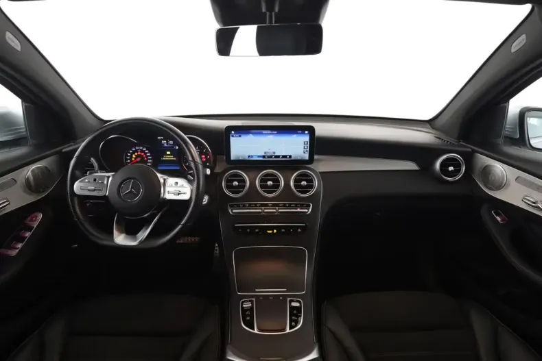 Mercedes-Benz GLC 300 din 2020 cu 50.600 km - oferta MER142011 - foto 7