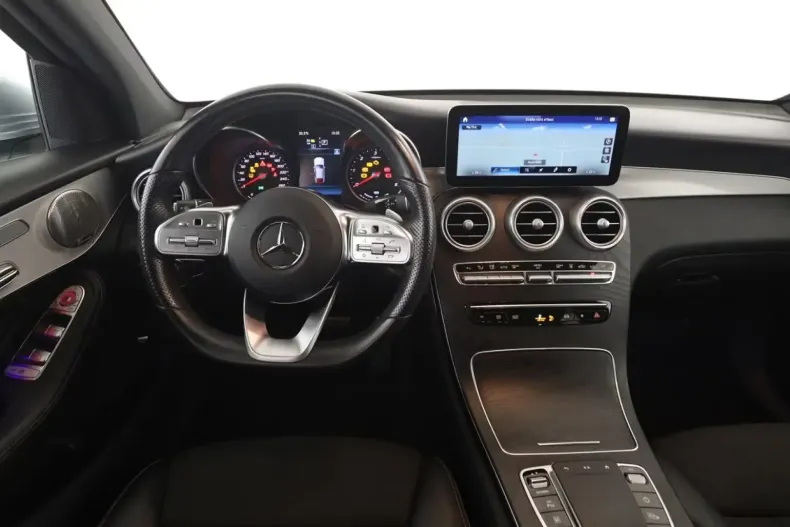 Mercedes-Benz GLC 300 din 2020 cu 50.600 km - oferta MER142011 - foto 8