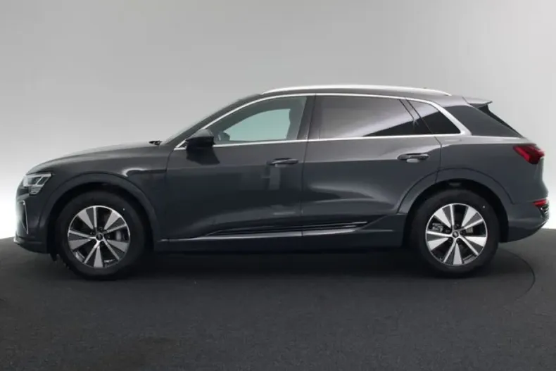 Audi Q8 din 2023 cu 28.666 km - oferta AUD142012 - foto 16