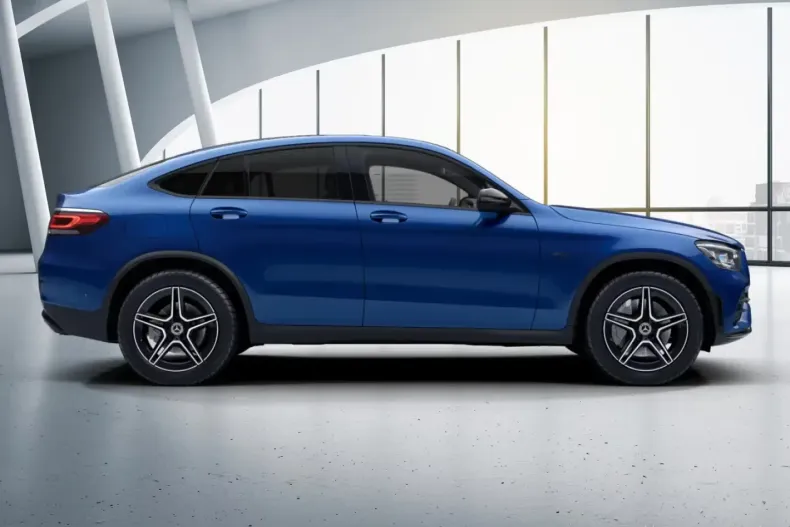 Mercedes-Benz GLC 300 din 2021 cu 41.397 km - oferta MER142016 - foto 3