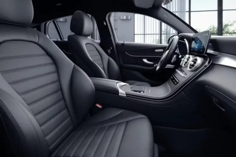 Mercedes-Benz GLC 220 din 2022 cu 79.500 km - oferta MER142017 - foto 4