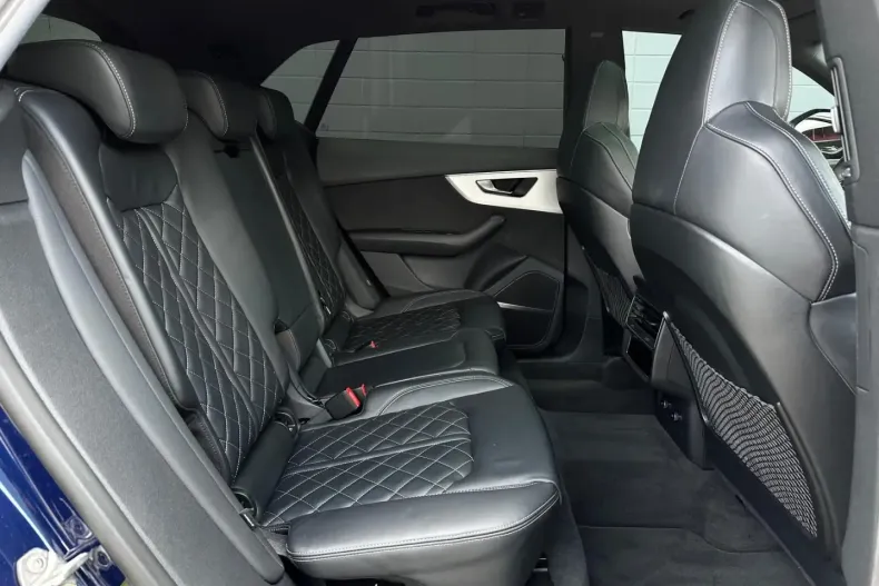 Audi Q8 din 2021 cu 69.899 km - oferta AUD142018 - foto 17