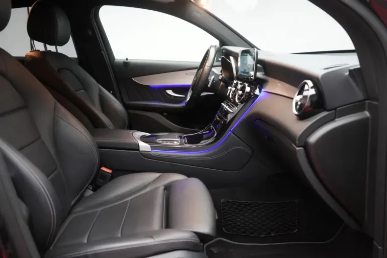 Mercedes-Benz GLC 300 din 2020 cu 55.000 km - oferta MER142019 - foto 4