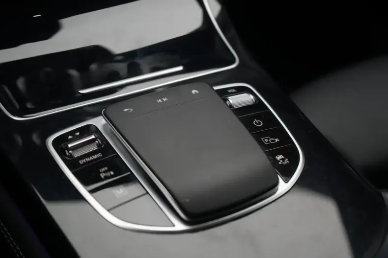 Mercedes-Benz GLC 300 din 2020 cu 55.000 km - oferta MER142019 - foto 10