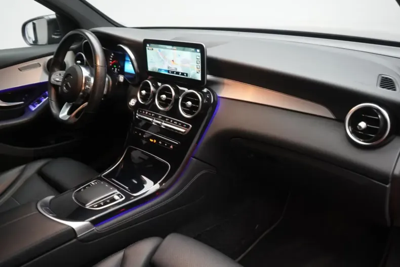 Mercedes-Benz GLC 300 din 2020 cu 55.000 km - oferta MER142019 - foto 13