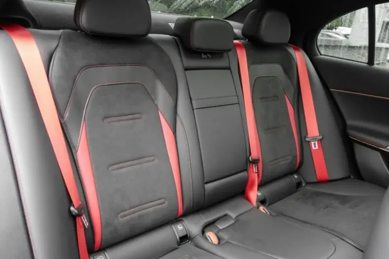 Mercedes-Benz E 53 AMG din 2024 cu 12.482 km - oferta MER142025 - foto 8