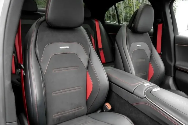 Mercedes-Benz E 53 AMG din 2024 cu 12.482 km - oferta MER142025 - foto 9