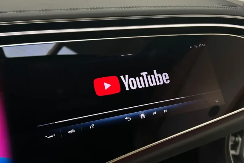 Mercedes-Benz E 450 din 2024 cu 33.800 km - oferta MER142033 - foto 27