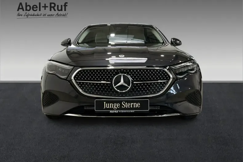 Mercedes-Benz E 450 din 2025 cu 6.094 km - oferta MER142034 - foto 2