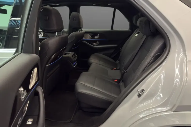 Mercedes-Benz GLE 350 din 2024 cu 19.538 km - oferta MER142044 - foto 8