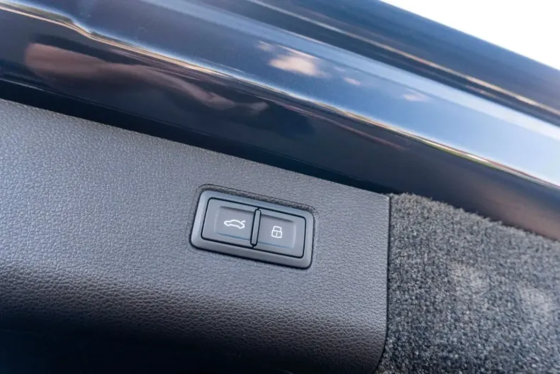 Bentley Bentayga din 2021 cu 17.500 km - oferta BEN142048 - foto 48