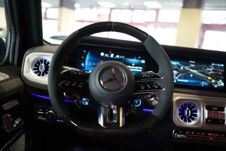 Mercedes-Benz G 63 AMG din 2025 cu 8.500 km - oferta MER142058 - foto 11