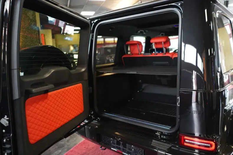 Mercedes-Benz G 63 AMG din 2025 cu 8.500 km - oferta MER142058 - foto 29