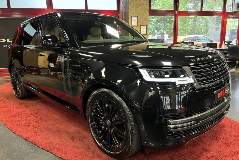 Land Rover Range Rover din 2024 cu 8.900 km - oferta LAN142060 - foto 3