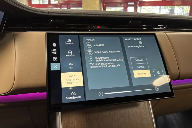 Land Rover Range Rover din 2024 cu 8.900 km - oferta LAN142060 - foto 14