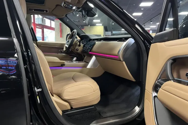 Land Rover Range Rover din 2024 cu 8.900 km - oferta LAN142060 - foto 29