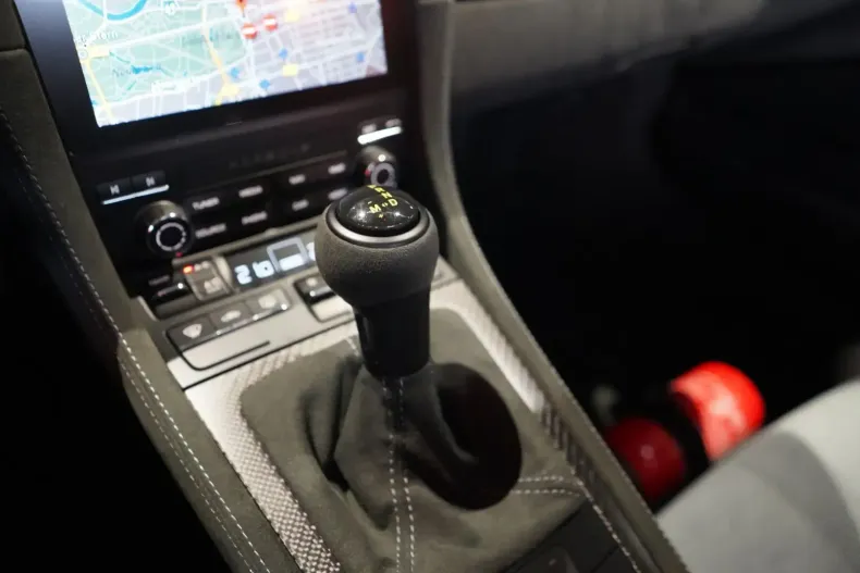 Porsche Boxster din 2024 cu 3.500 km - oferta POR142063 - foto 25