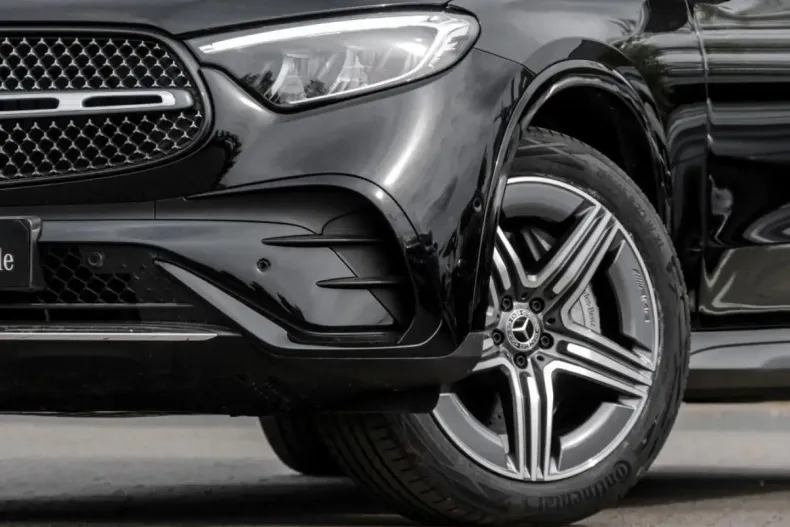 Mercedes-Benz GLC 300 din 2024 cu 6.420 km - oferta MER142065 - foto 4