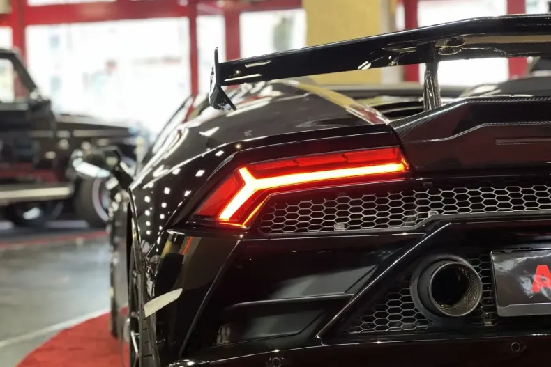 Lamborghini Huracán din 2020 cu 18.900 km - oferta LAM142066 - foto 9