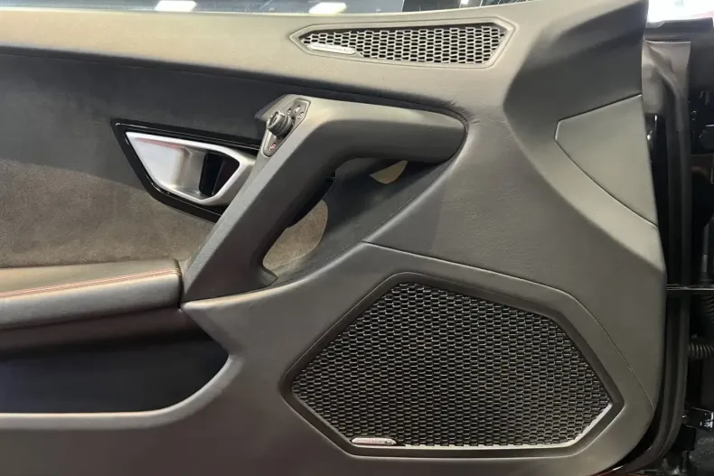 Lamborghini Huracán din 2020 cu 18.900 km - oferta LAM142066 - foto 22