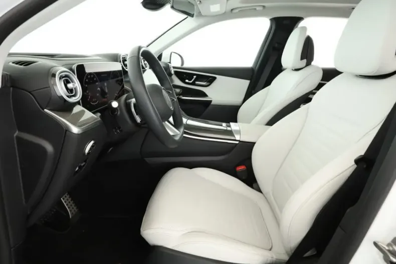 Mercedes-Benz GLC 300 din 2024 cu 7.765 km - oferta MER142068 - foto 10