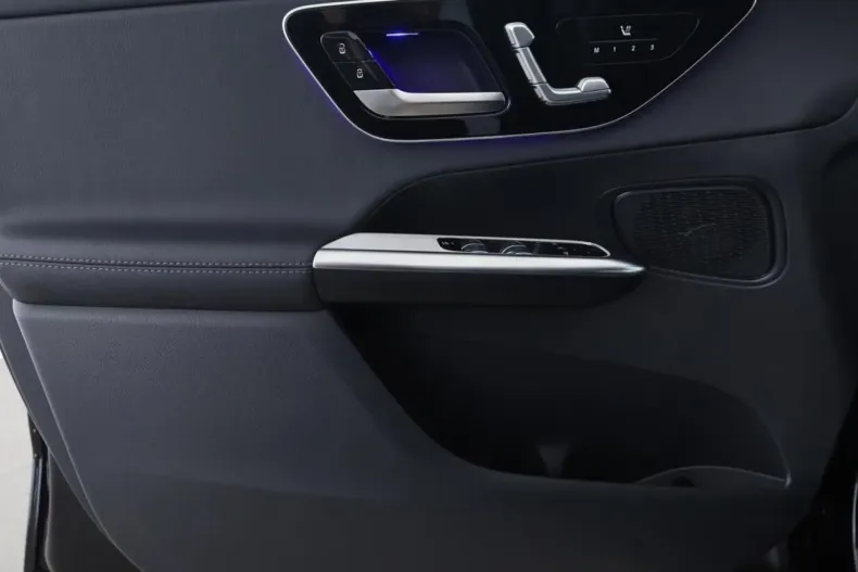 Mercedes-Benz GLC 300 din 2024 cu 15.222 km - oferta MER142069 - foto 14