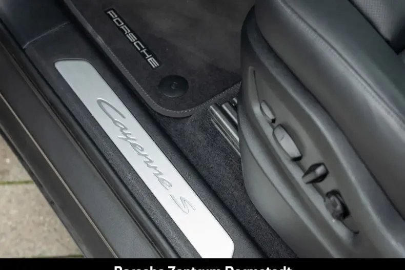 Porsche Cayenne din 2024 cu 41.713 km - oferta POR142070 - foto 21
