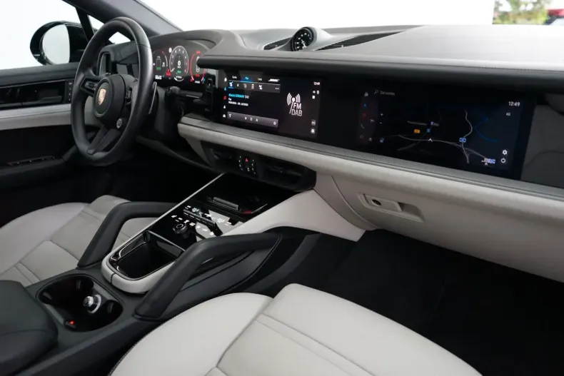 Porsche Cayenne din 2024 cu 23.600 km - oferta POR142073 - foto 7