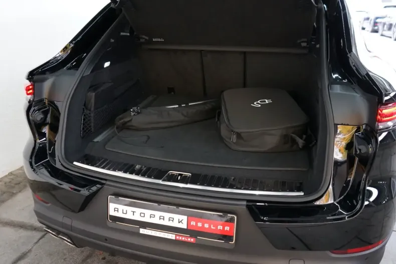 Porsche Cayenne din 2024 cu 23.600 km - oferta POR142073 - foto 9