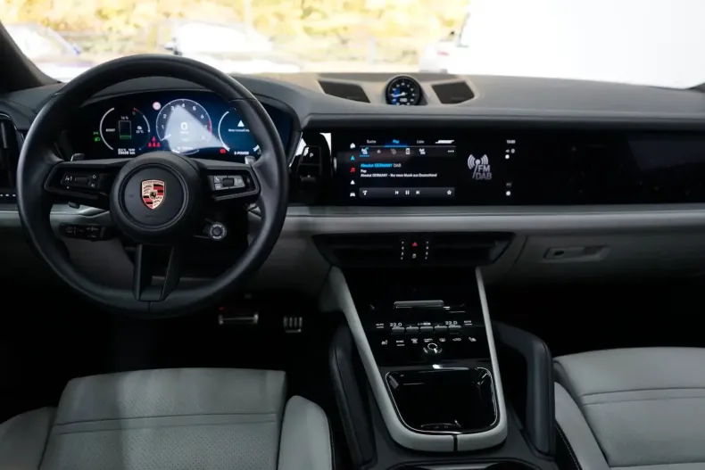 Porsche Cayenne din 2024 cu 23.600 km - oferta POR142073 - foto 16