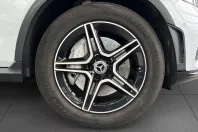 Mercedes-Benz GLC 300 din 2020 cu 69.724 km - oferta MER142075 - foto 3