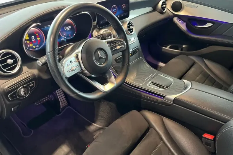 Mercedes-Benz GLC 300 din 2020 cu 69.724 km - oferta MER142075 - foto 11