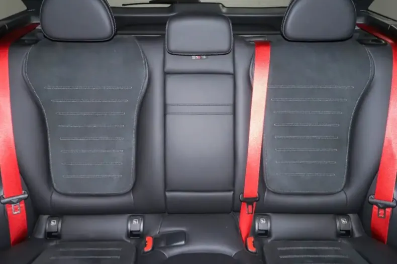 Mercedes-Benz GLC 220 din 2024 cu 15.300 km - oferta MER142081 - foto 8