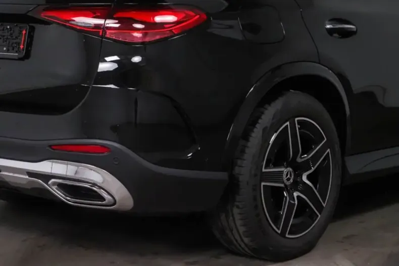 Mercedes-Benz GLC 220 din 2024 cu 15.300 km - oferta MER142081 - foto 10