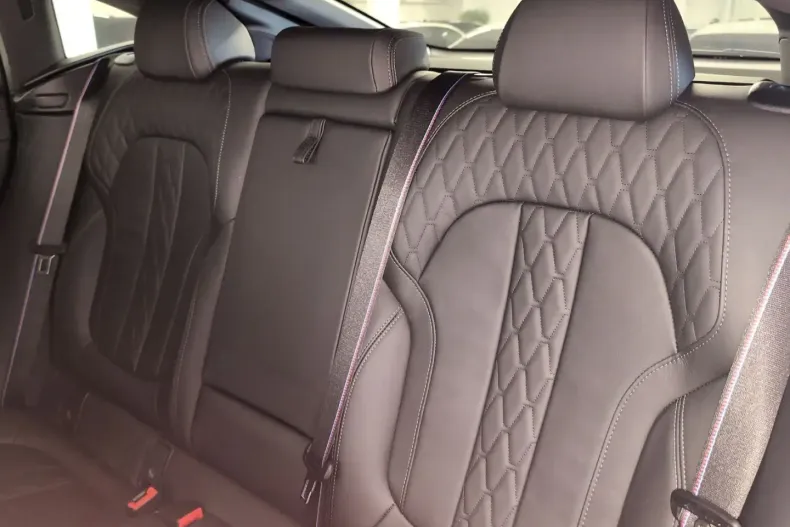 BMW X6 din 2024 cu 20.440 km - oferta BMW142083 - foto 4