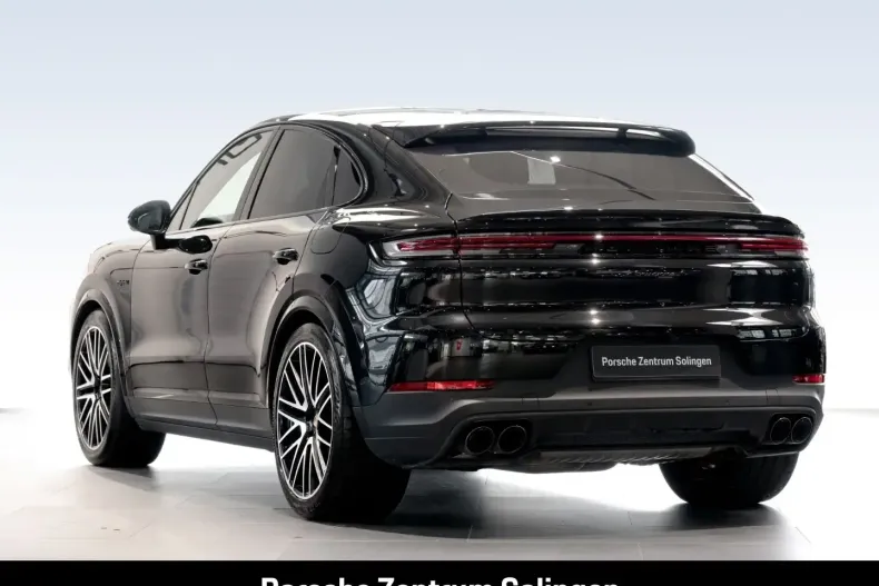 Porsche Cayenne din 2024 cu 23.186 km - oferta POR142099 - foto 3