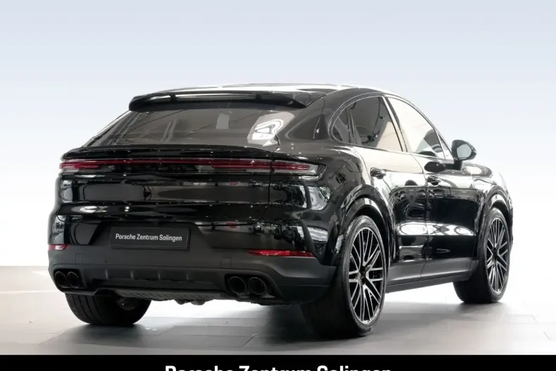 Porsche Cayenne din 2024 cu 23.186 km - oferta POR142099 - foto 4