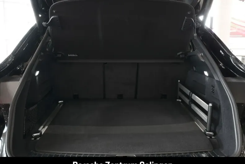 Porsche Cayenne din 2024 cu 23.186 km - oferta POR142099 - foto 9