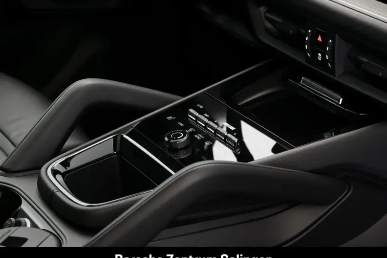 Porsche Cayenne din 2024 cu 23.186 km - oferta POR142099 - foto 23